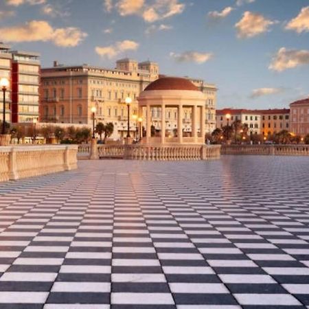 Appartamento Il Porto Livourne Extérieur photo